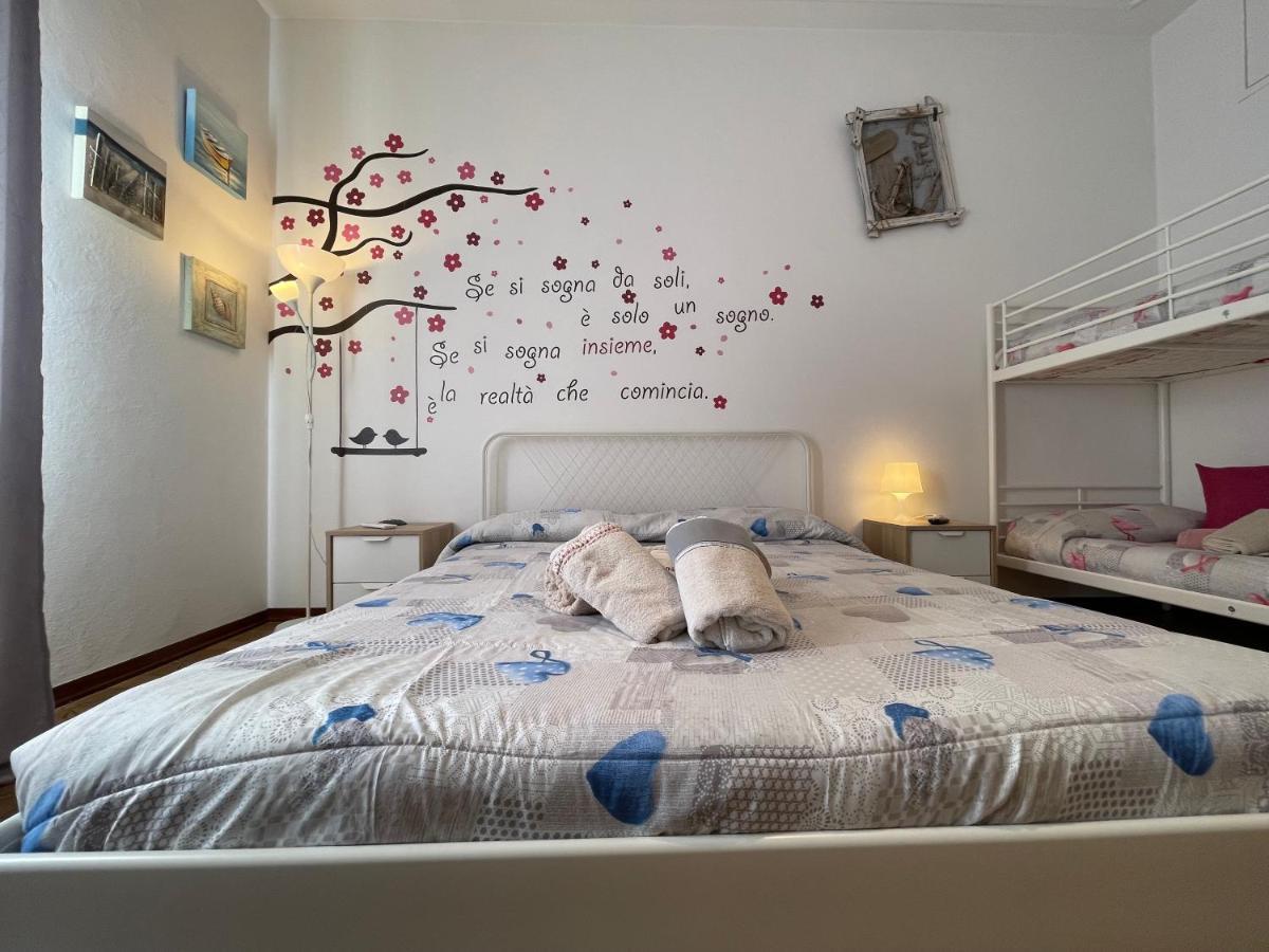 Le Palme 98 "Casa Vacanze" Camaiore Bagian luar foto