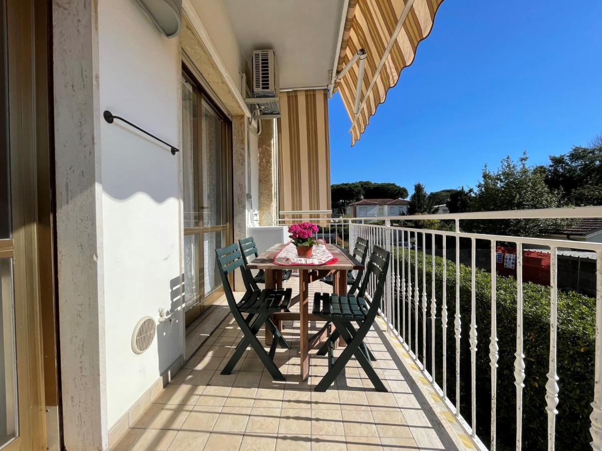 Le Palme 98 "Casa Vacanze" Camaiore Bagian luar foto