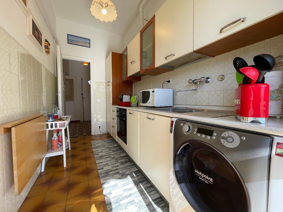 Le Palme 98 "Casa Vacanze" Camaiore Bagian luar foto