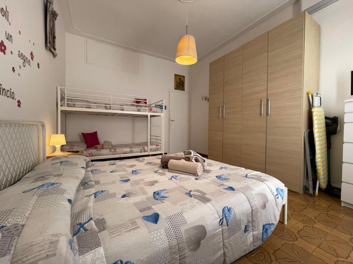 Le Palme 98 "Casa Vacanze" Camaiore Bagian luar foto
