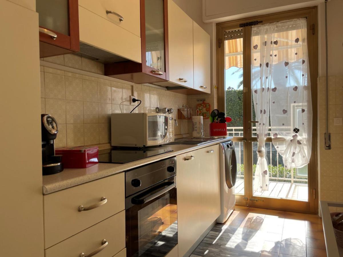 Le Palme 98 "Casa Vacanze" Camaiore Bagian luar foto