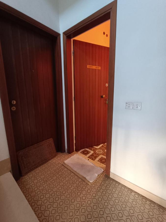 Le Palme 98 "Casa Vacanze" Camaiore Bagian luar foto