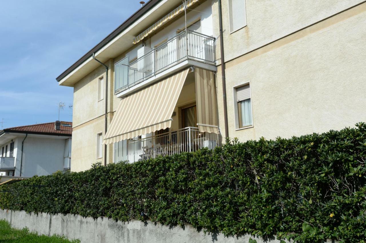 Le Palme 98 "Casa Vacanze" Camaiore Bagian luar foto