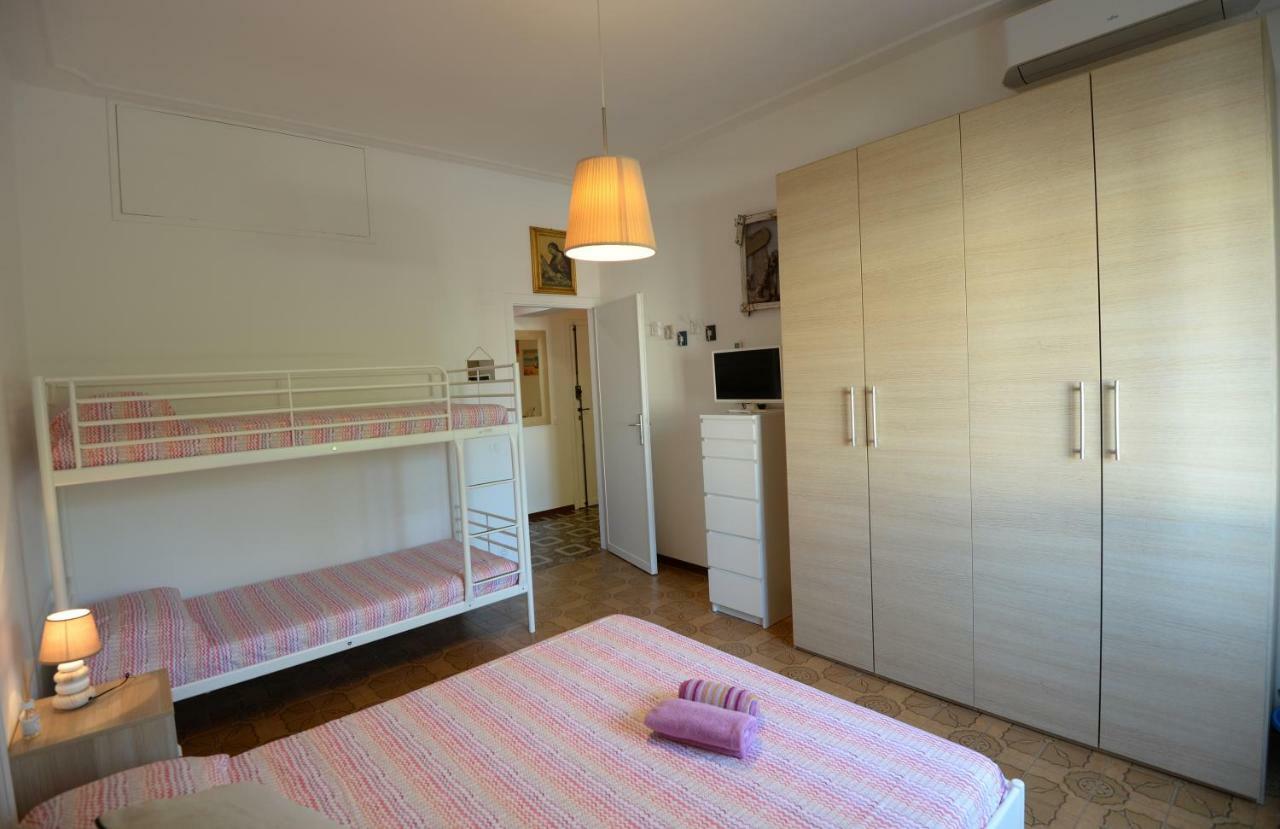 Le Palme 98 "Casa Vacanze" Camaiore Bagian luar foto